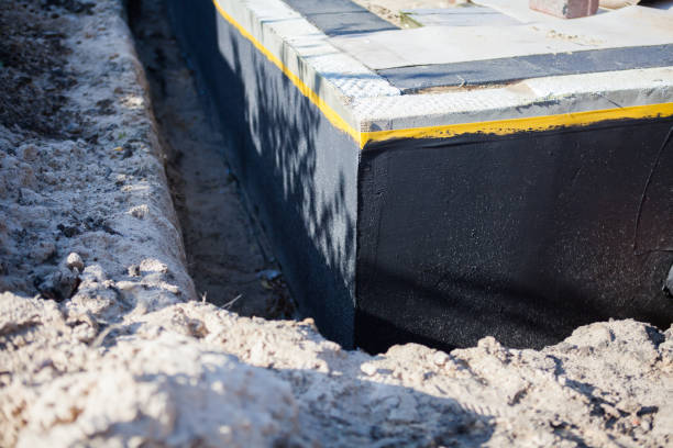 Professional Vapor Barrier Installation technician working in Mathews, AL